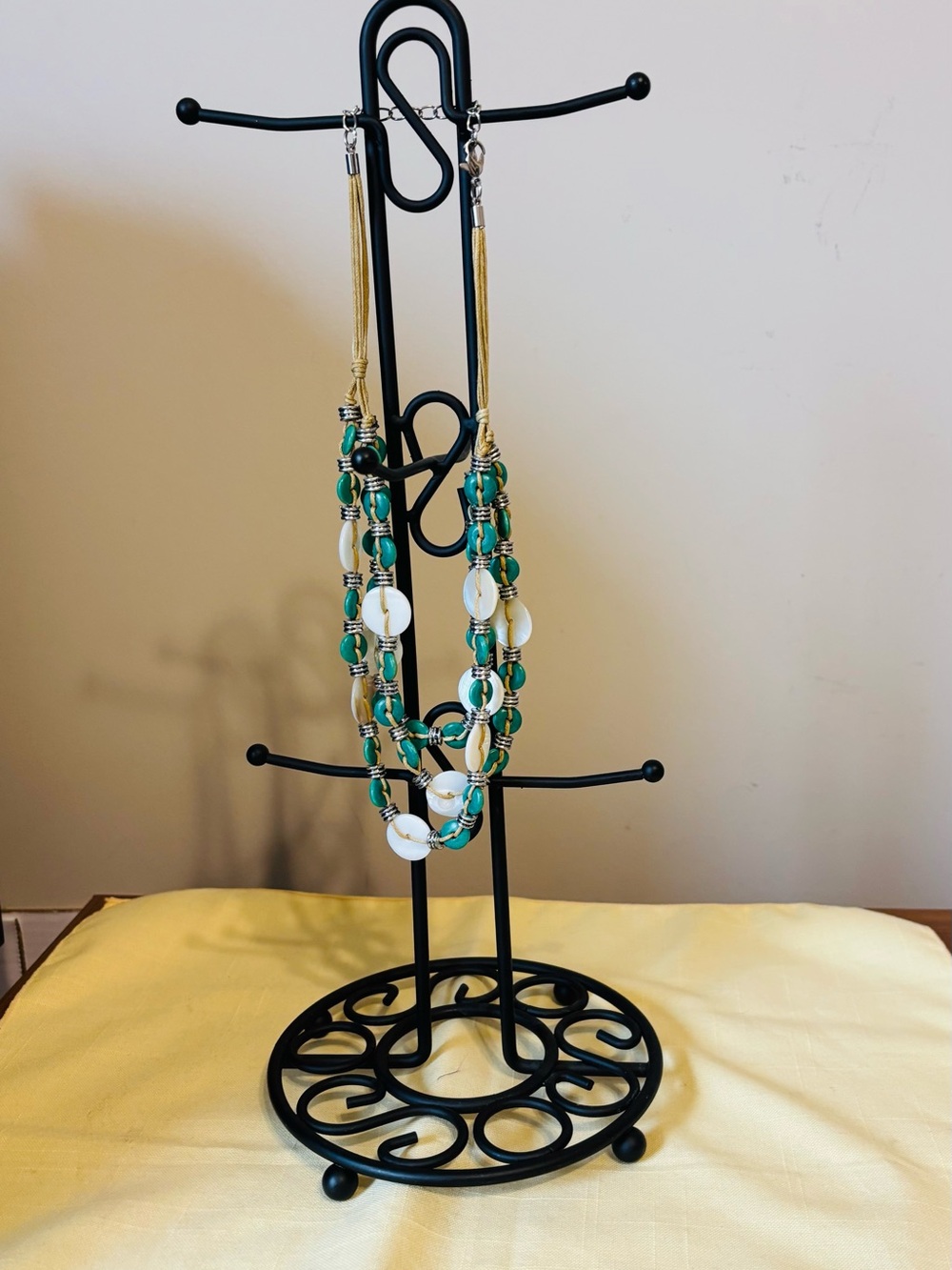 Jewelry Set Green Blue & White Shell Necklace, 18 in, 2 Pair Earrings Boho Style